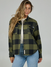 Load image into Gallery viewer, Fathom Flannel - Olive
