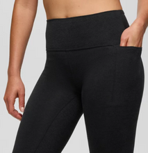 Load image into Gallery viewer, Heavana™ Pocket Legging Black Heather
