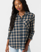 Load image into Gallery viewer, LOGAN FLANNEL LONG SLEEVE TOP Slate
