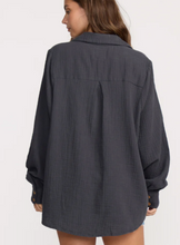 Load image into Gallery viewer, Sweet Swell Long Sleeve Shirt Blacks Sands
