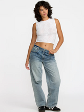 Load image into Gallery viewer, Shiver Sweater Whisper White
