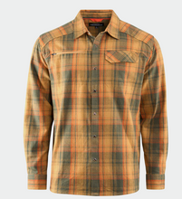 Load image into Gallery viewer, Dispatch Flannel Shirt Oak Plaid
