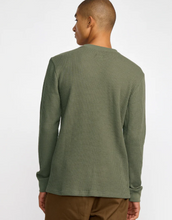 Load image into Gallery viewer, Dayshift Thermal Long Sleeve Olive
