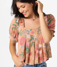 Load image into Gallery viewer, Aubrielle Top Cork
