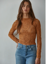Load image into Gallery viewer, Jacquard Knit Seamless LS

