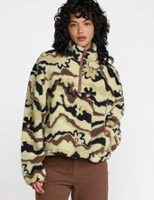 Load image into Gallery viewer, Ezra Polar Pullover
