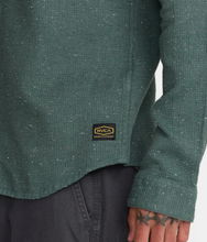 Load image into Gallery viewer, Dayshift Flannel Balsam Green
