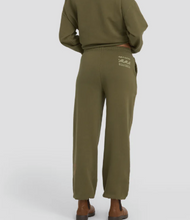 Load image into Gallery viewer, Sightseer Wave Jogger Martini Olive

