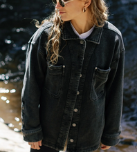 Load image into Gallery viewer, Eden Knit Shirt - Black
