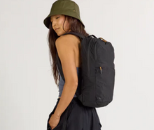 Load image into Gallery viewer, Stash Packable Backpack 16L Black
