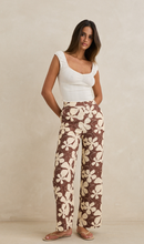Load image into Gallery viewer, Melia-Choc.Floral Wide Leg
