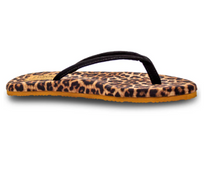 Load image into Gallery viewer, Fiesta 2.0 - Black/Tan Leopard Sandal
