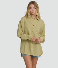 Load image into Gallery viewer, Wanderer Solid Long Sleeve Woven Top CACTUS
