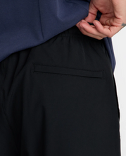 Load image into Gallery viewer, Yogger Pant II Black
