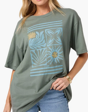 Load image into Gallery viewer, OG Elements Oversize Cotton Graphic T-Shirt Balsam Green
