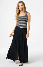 Load image into Gallery viewer, Tryston Midi Skirt Black
