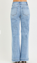 Load image into Gallery viewer, Bow Tie Tummy Control Risen Jeans
