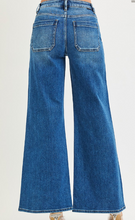 Load image into Gallery viewer, That Western Feel High Rise Jeans
