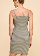 Load image into Gallery viewer, Sunshine Breeze Dress
