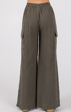Load image into Gallery viewer, Cargo Beach Pants Olive
