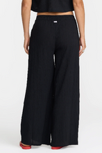 Load image into Gallery viewer, New Yume Wide Leg Pants Black
