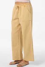 Load image into Gallery viewer, Sevie Pant 2 Warm Sand
