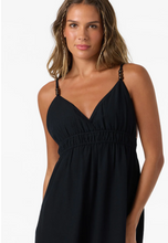 Load image into Gallery viewer, Julez Solid Midi Dress Black
