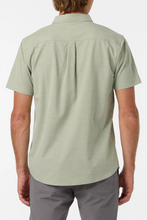 Load image into Gallery viewer, Light Check Standard Fit Shirt oil green
