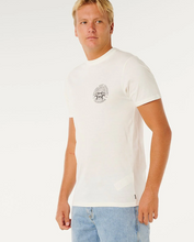 Load image into Gallery viewer, Sunrise Desto Standard Tee California
