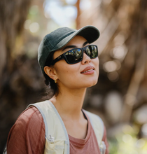 Load image into Gallery viewer, Mayor Matte Black + Polarized Gray Green Lens
