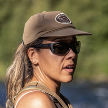 Load image into Gallery viewer, Milestone Matte Black + Polarized Gray Lens

