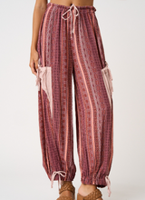 Load image into Gallery viewer, Wild Wind Balloon Pant Mauve
