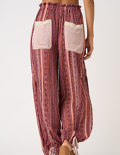 Load image into Gallery viewer, Wild Wind Balloon Pant Mauve
