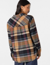 Load image into Gallery viewer, Logan Flannel Long Sleeve Top
