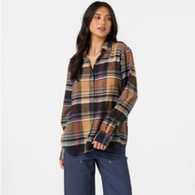 Load image into Gallery viewer, Logan Flannel Long Sleeve Top
