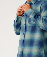 Load image into Gallery viewer, Count Flannel Shirt Navy

