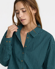 Load image into Gallery viewer, Sorrento Oversized Long Sleeve Shirt
