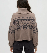 Load image into Gallery viewer, Moray Sweater Ashwood heather dark grey heather
