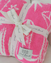 Load image into Gallery viewer, Baby Western Luxe Blanket Pink

