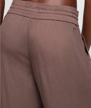 Load image into Gallery viewer, Fernie Beach Pant Carob
