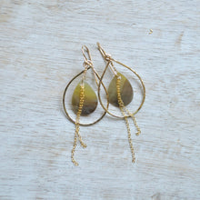 Load image into Gallery viewer, Blacklip Shell Teardrop Earrings
