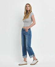Load image into Gallery viewer, MID RISE RAW CUFFED HEM SLIM WIDE JEANS

