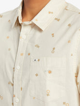 Load image into Gallery viewer, Peaceful Rave Short Sleeve Shirt
