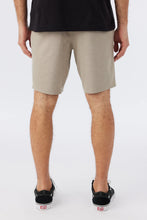Load image into Gallery viewer, RESERVE LIGHT CHECK 19&quot; HYBRID SHORTS
