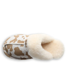 Load image into Gallery viewer, Loki Exotic Tan Cow Print Slipper
