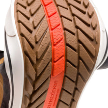 Load image into Gallery viewer, Freeboard Leather Chukka
