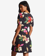 Load image into Gallery viewer, Hot Tropics Dress Black
